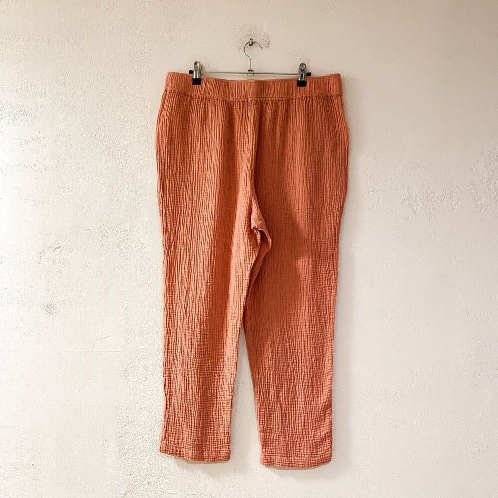 Marine Layer Paula Easy Tapered Cropped Pants in Pink Large - Picture 3 of 8